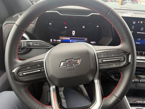 Certified 2024 Chevrolet Colorado Z71 w/ Z71 Convenience Package 2 image 15