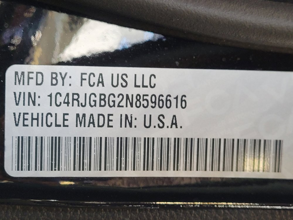 Used 2022 Jeep Grand Cherokee Limited w/ Luxury Tech Group II RWD image 33