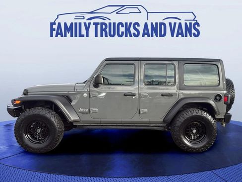 Used 2020 Jeep Wrangler Unlimited Sport image 2