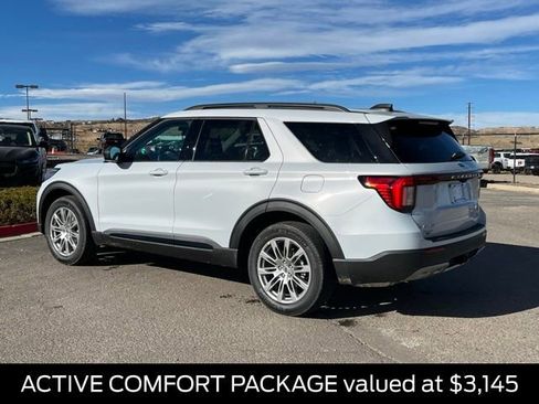 New 2026 Ford Explorer Active w/ Active Comfort Package image 3