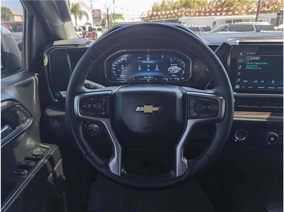 Used 2024 Chevrolet Silverado 1500 LT AWD/4WD image 7