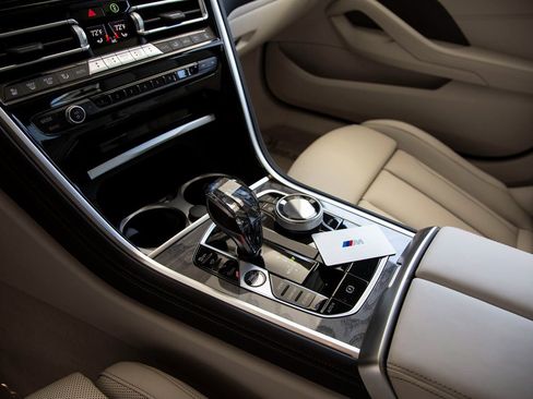 Used 2025 BMW 840i w/ M Sport Professional Package image 19