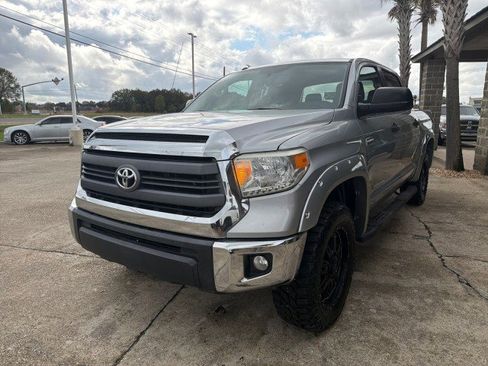 Used 2015 Toyota Tundra SR5 image 12
