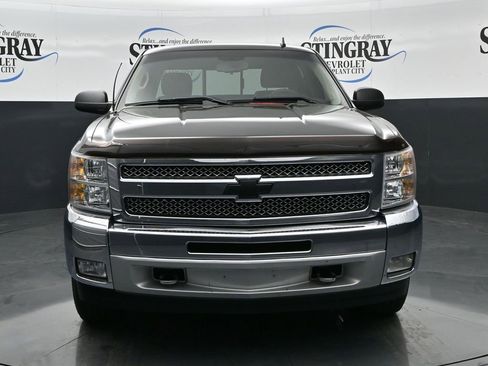 Used 2013 Chevrolet Silverado 1500 LT w/ All-Star Edition AWD/4WD image 2
