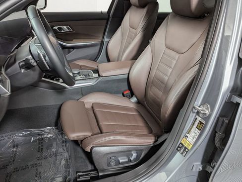 Certified 2023 BMW 330i xDrive Sedan w/ Premium Package image 17