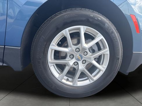 Used 2024 Chevrolet Equinox LS FWD image 10