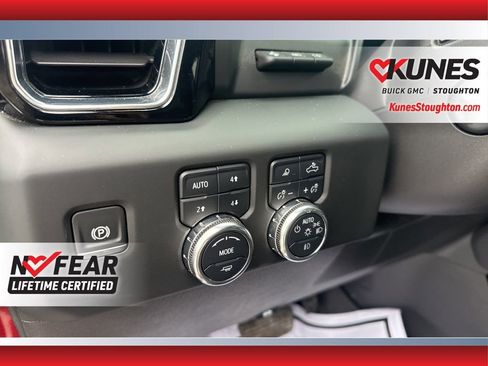 Used 2024 GMC Sierra 1500 Denali w/ Technology Package image 23