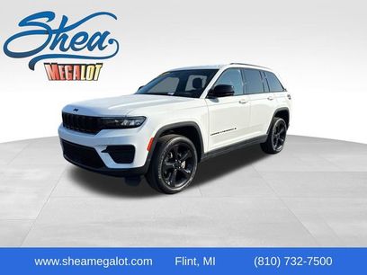 Used 2022 Jeep Grand Cherokee Altitude