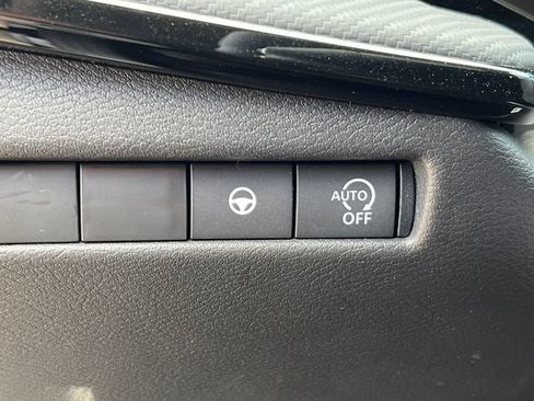 New 2026 Nissan Kicks SR w/ Cold Weather Package FWD image 14
