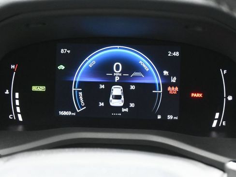 Used 2026 Toyota Camry SE FWD image 16