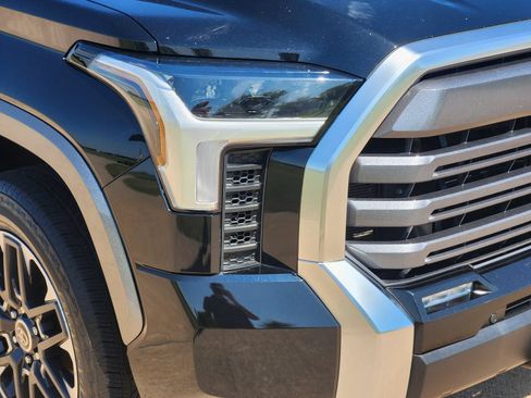 Used 2024 Toyota Tundra Limited w/ Power Package AWD/4WD image 11