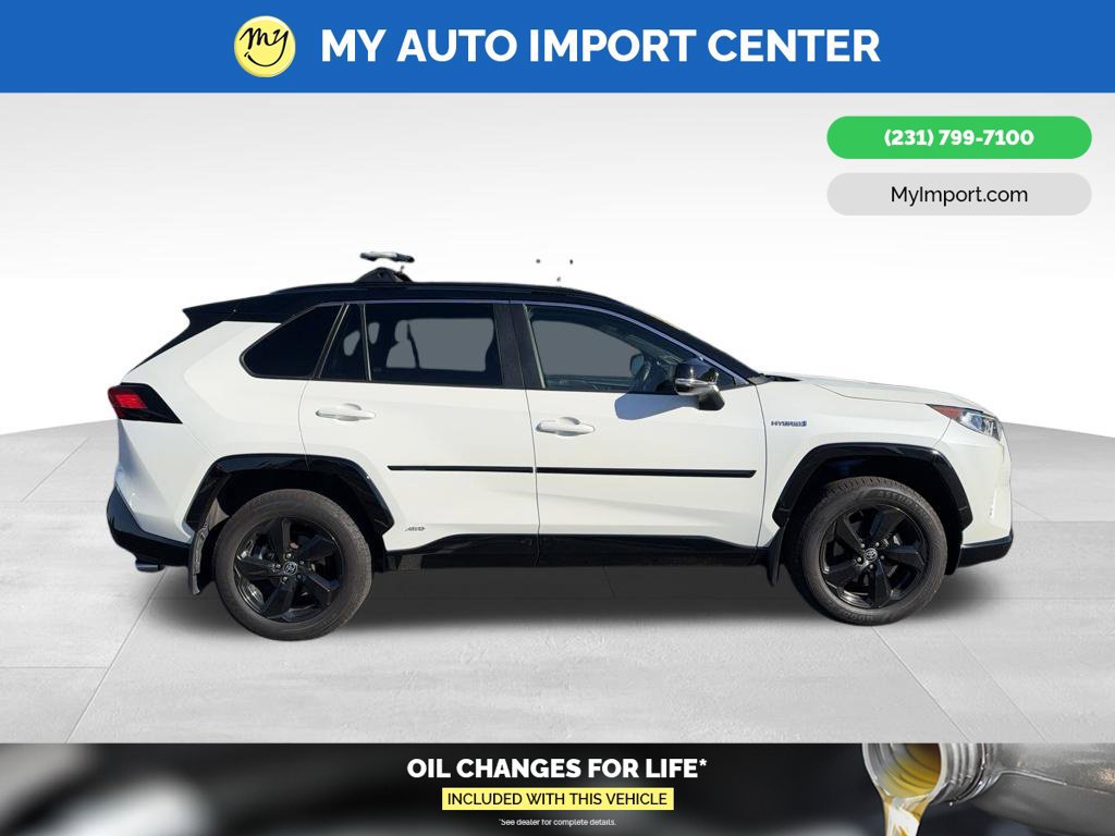 Used 2021 Toyota RAV4 XSE AWD/4WD image 8