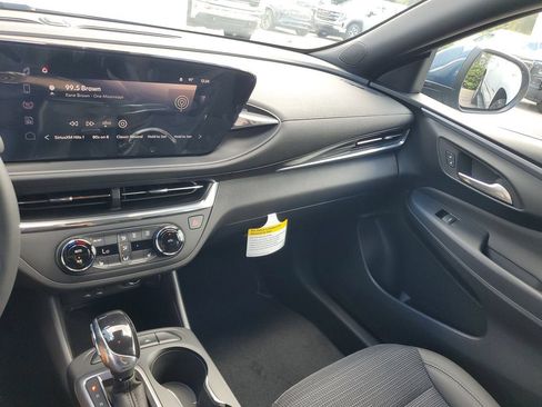 New 2026 Buick Envista Preferred w/ Convenience I Package FWD image 26