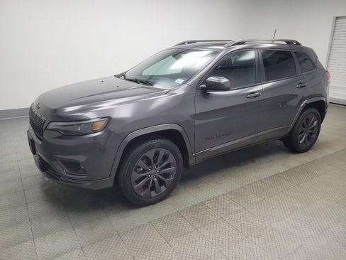 Used 2019 Jeep Cherokee High Altitude image 2