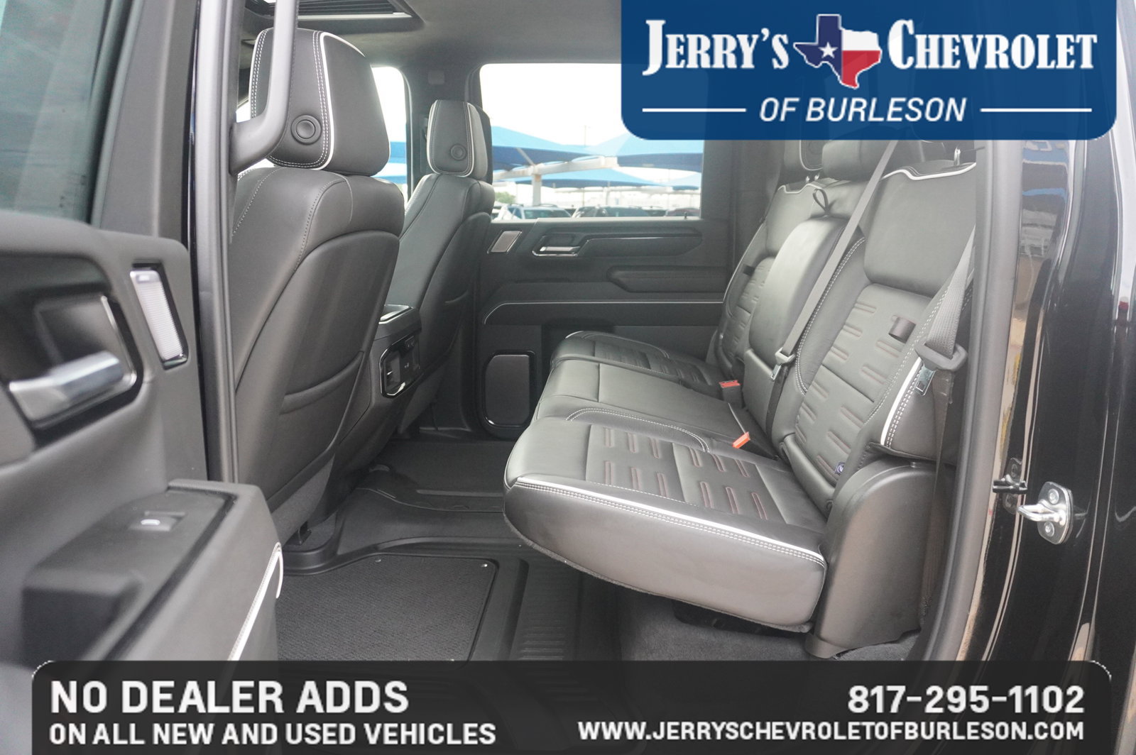 Used 2026 GMC Sierra 2500 AT4X AWD/4WD image 6