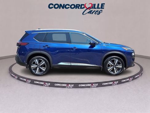 Certified 2023 Nissan Rogue SL w/ SL Premium Package AWD/4WD image 8