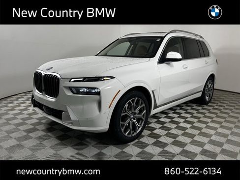 New 2026 BMW X7 xDrive40i w/ Premium Package image 3