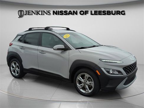 Used 2023 Hyundai Kona SEL image 3