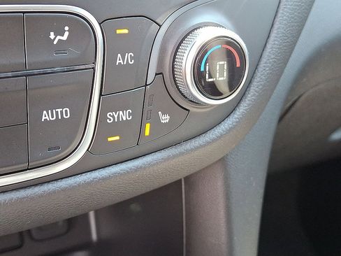 Certified 2024 Chevrolet Equinox LT AWD/4WD image 19