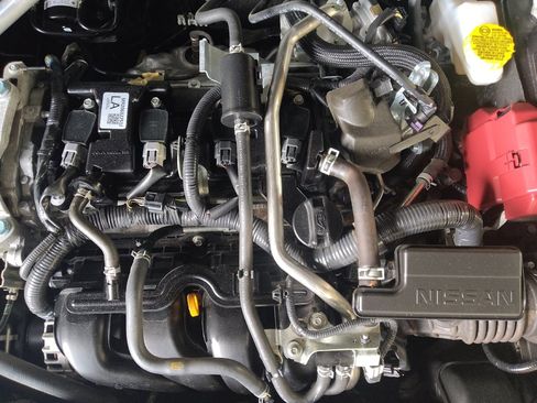 Used 2024 Nissan Sentra S FWD image 30