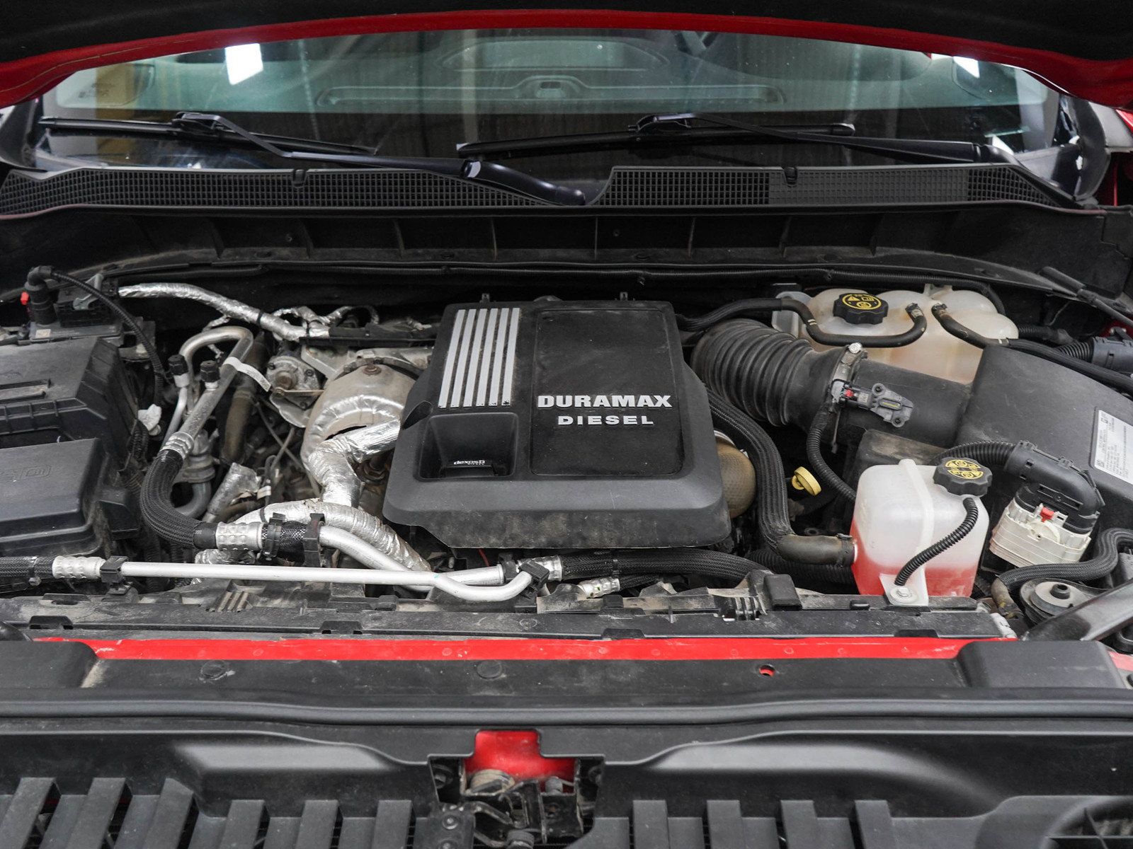 Used 2021 Chevrolet Silverado 1500 RST AWD/4WD image 31