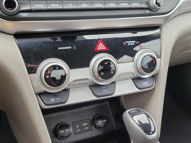 Used 2019 Hyundai Elantra SEL FWD image 28
