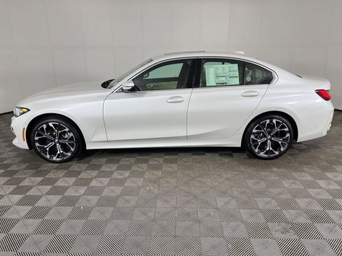 New 2026 BMW 330i xDrive Sedan w/ Convenience Package image 4