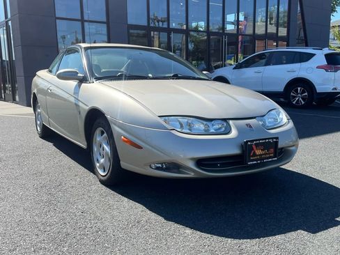 Used 2001 Saturn S-Series SC2 image 4