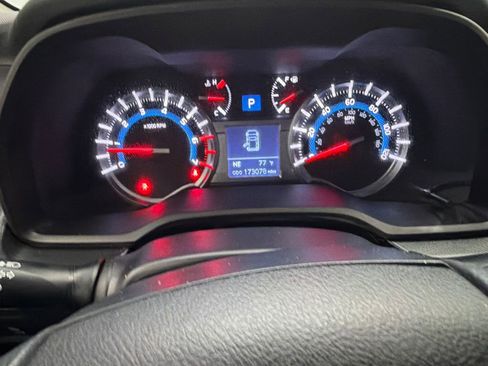 Used 2016 Toyota 4Runner SR5 RWD image 26