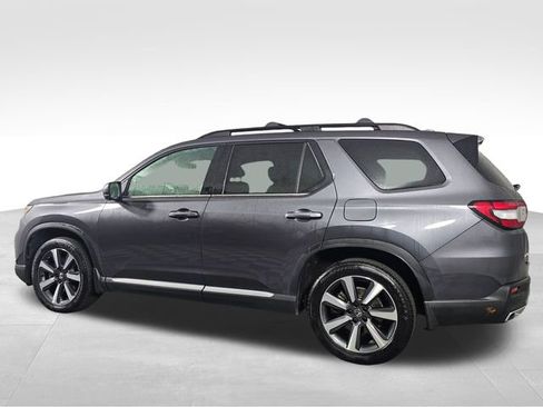 Used 2023 Honda Pilot Elite image 5