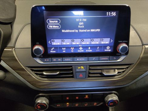 Used 2023 Nissan Altima 2.5 SV image 25