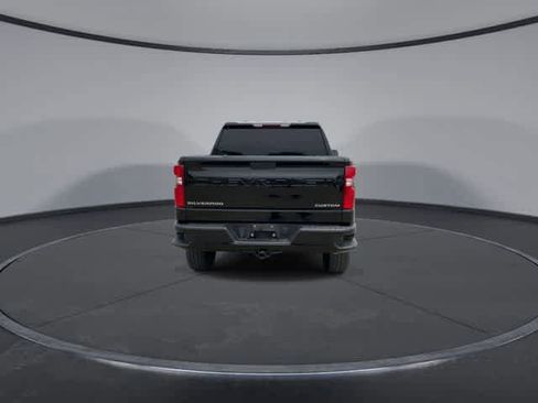 Used 2022 Chevrolet Silverado 1500 Custom Trail Boss AWD/4WD image 7