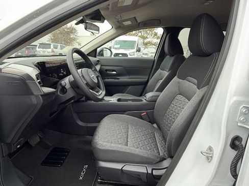 New 2026 Nissan Kicks SV w/ Cold Weather Package image 31