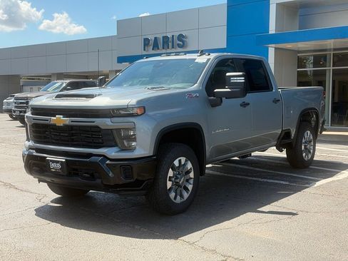 New 2026 Chevrolet Silverado 2500 Custom w/ Custom Value Package AWD/4WD image 4