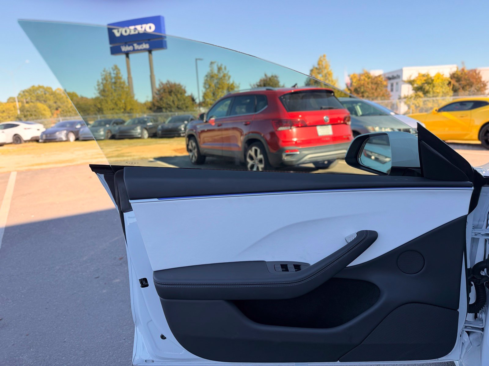 Used 2025 Tesla Model 3 Performance AWD/4WD image 11