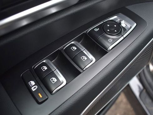 New 2025 Kia Telluride S image 21