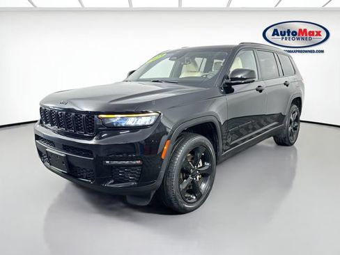 Used 2023 Jeep Grand Cherokee L Limited w/ Luxury Tech Group II AWD/4WD image 5