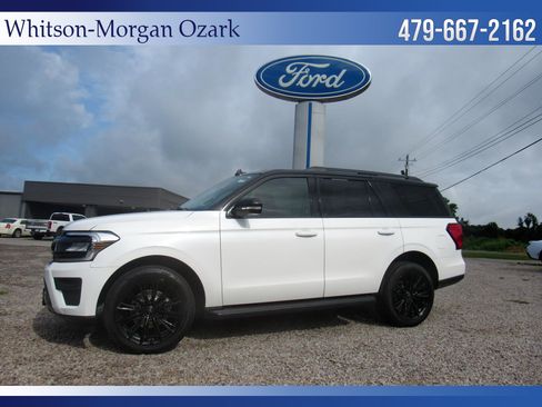 Used 2022 Ford Expedition XLT RWD image 1