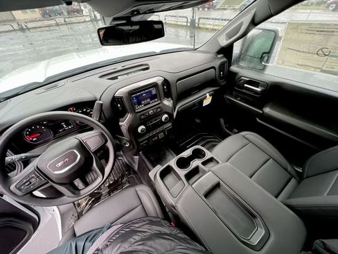 New 2025 GMC Sierra 2500 Pro w/ Convenience Package image 52