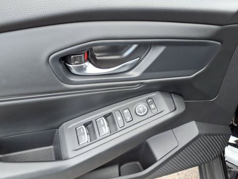 Used 2025 Honda Accord SE image 13