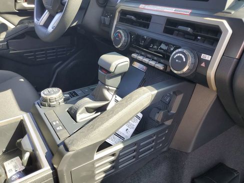 New 2025 Toyota Tacoma TRD Off-Road image 34