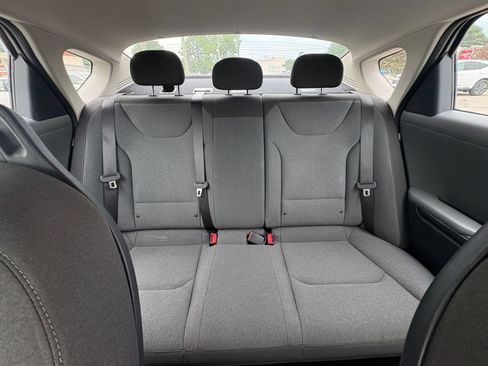 Used 2025 Kia K4 FWD image 37