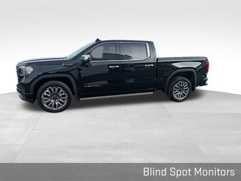 Used 2024 GMC Sierra 1500 Denali Ultimate image 8