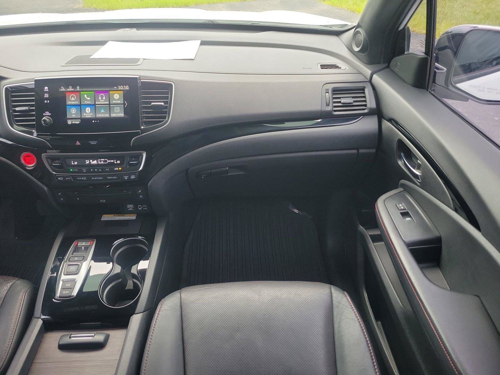 Used 2021 Honda Pilot Black Edition image 11
