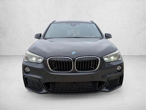 Used 2019 BMW X1 sDrive28i image 2