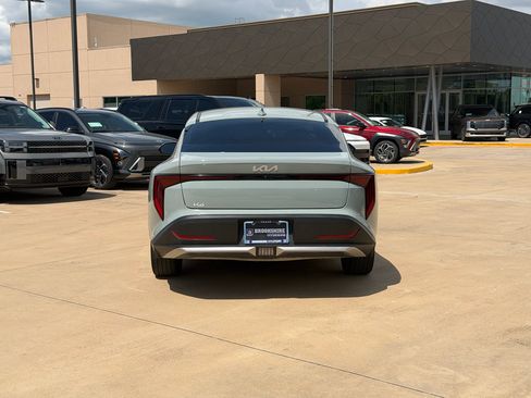 Used 2025 Kia K4 EX FWD image 6