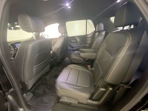 Used 2023 Chevrolet Traverse LT w/ LPO, Floor Liner Package image 28