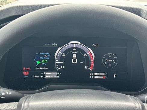 New 2026 Toyota Tundra Limited AWD/4WD image 22