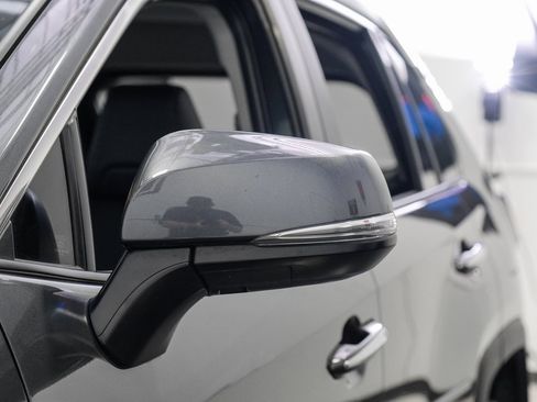 Used 2024 Toyota RAV4 Limited image 43