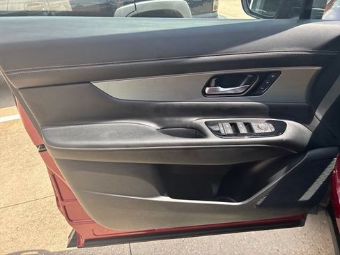 Used 2025 Nissan Murano SL AWD/4WD image 19